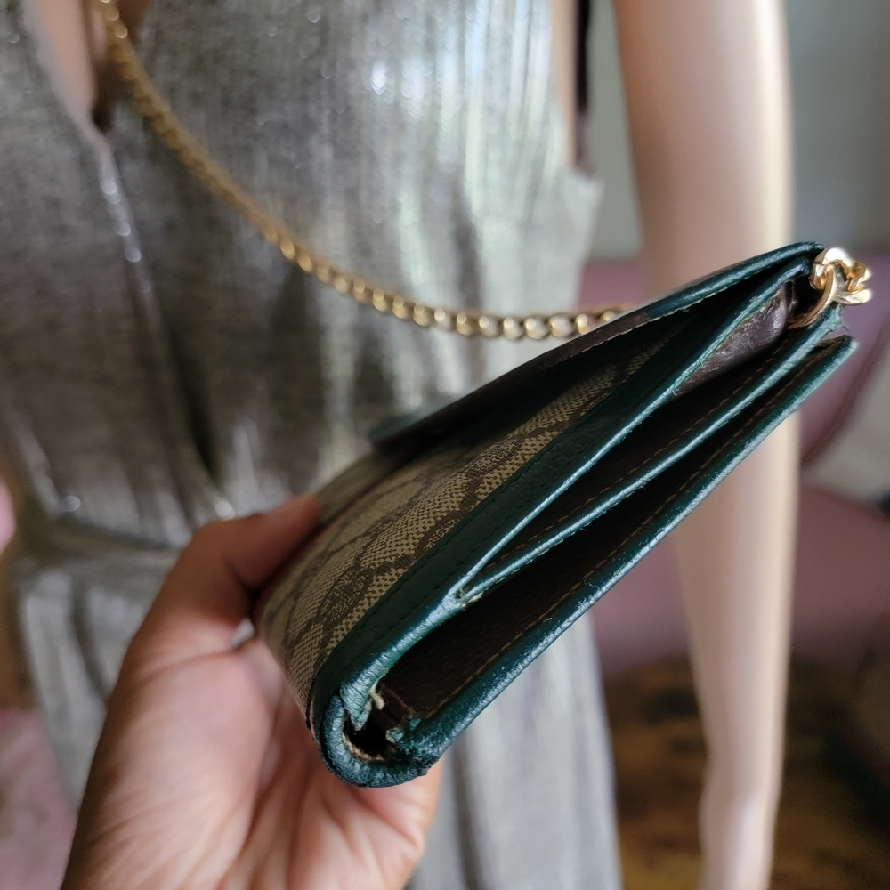 SALE🎉 Limited Collection Authentic Web Stripe Gucci Long Wallet - Picture 7 of 16